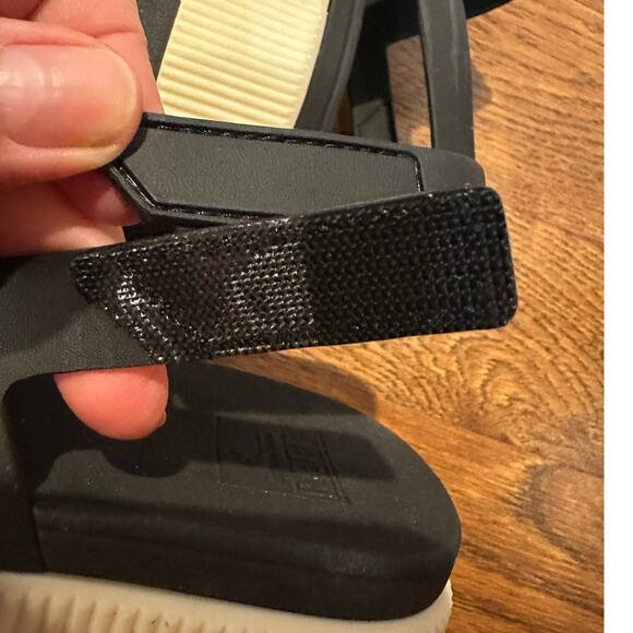 Reef Women's Water Vista Higher Platform Sandal – Black/Ivory Sz 7 – Waterproof - Picture 11 of 11